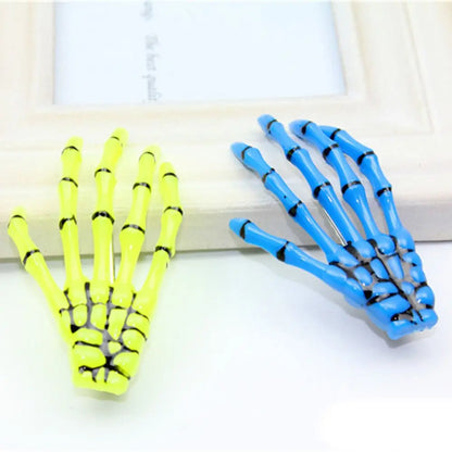 Skull Hand Hair Clips (2 Pcs) – Spooky-Cute Skeleton Claws for Halloween